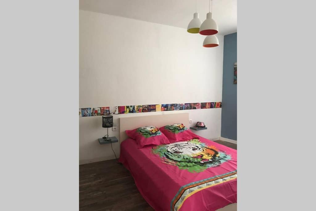 Appartement Style Pop Art Avec Garage Centre Historique Beziers Exterior photo